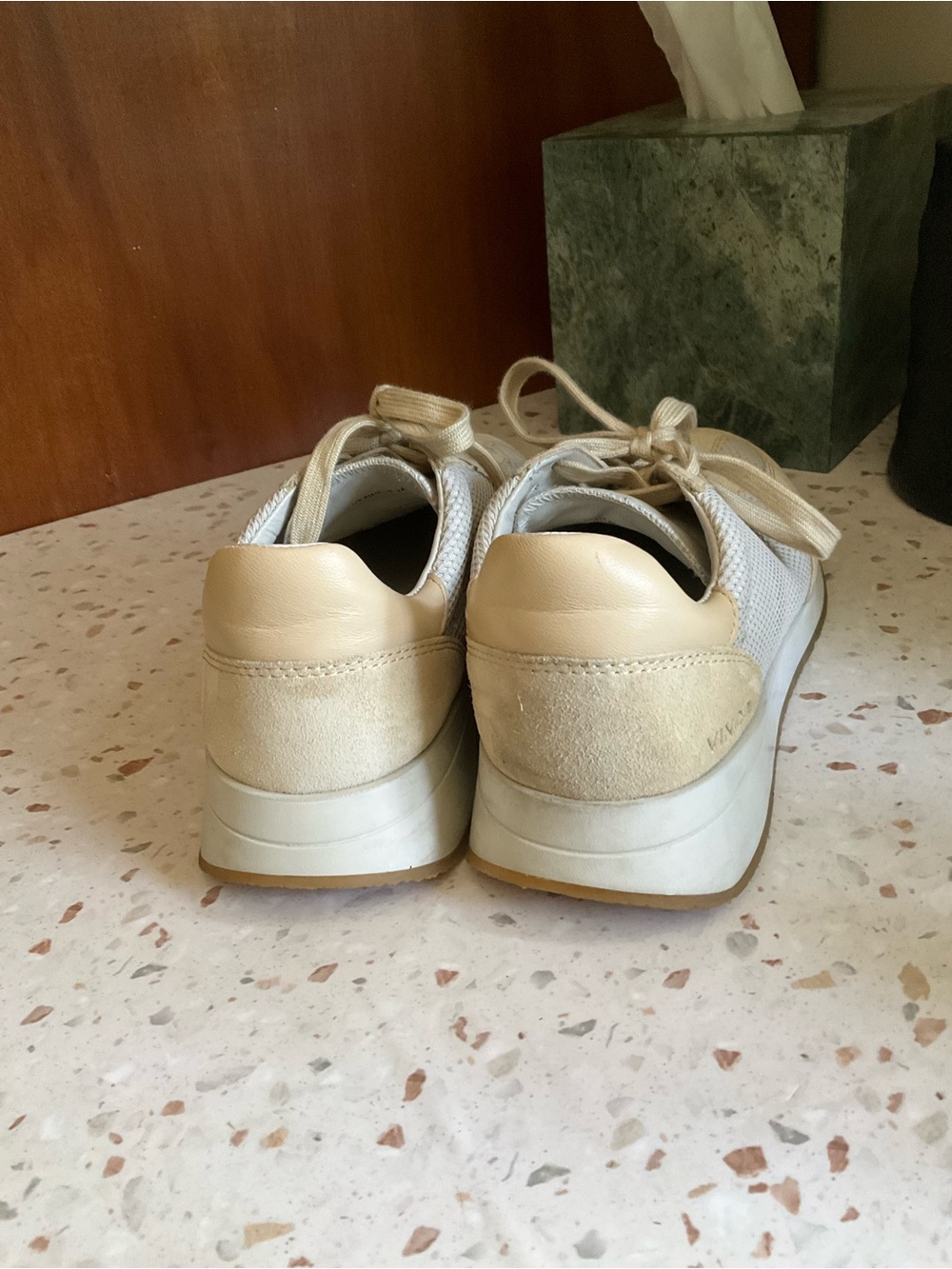 Vince Beige and White Ohara sneaker - Picture 9 of 10